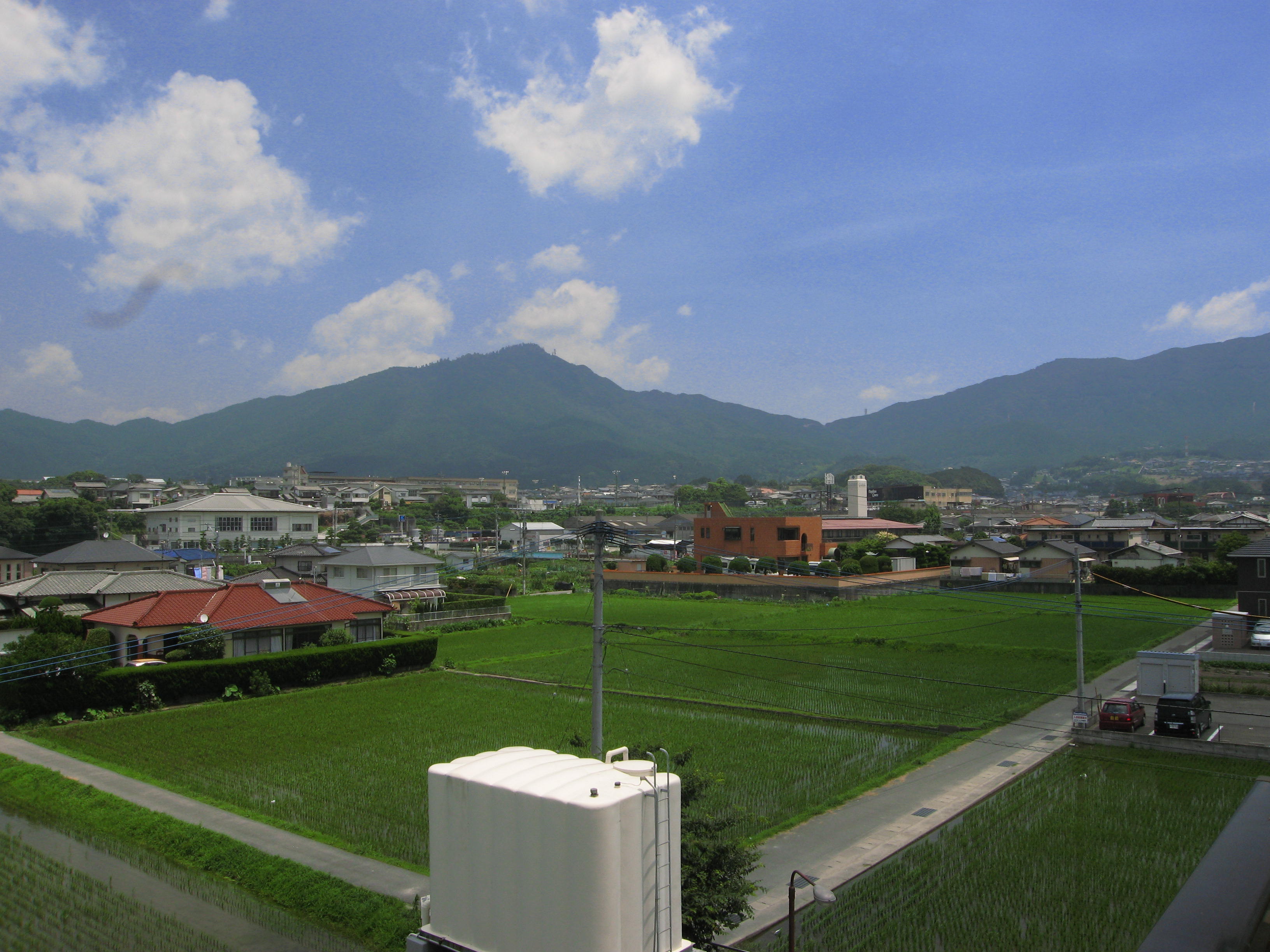 View. South-facing balcony of the top floor! 