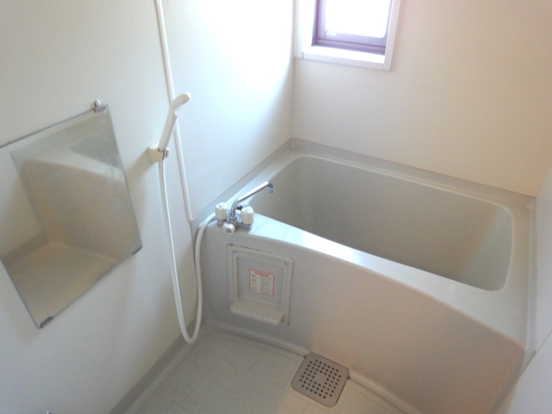 Bath. Bathroom with a window