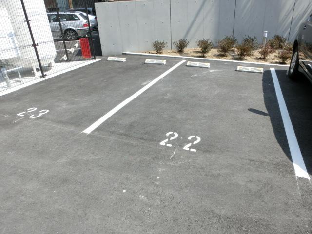 Parking lot