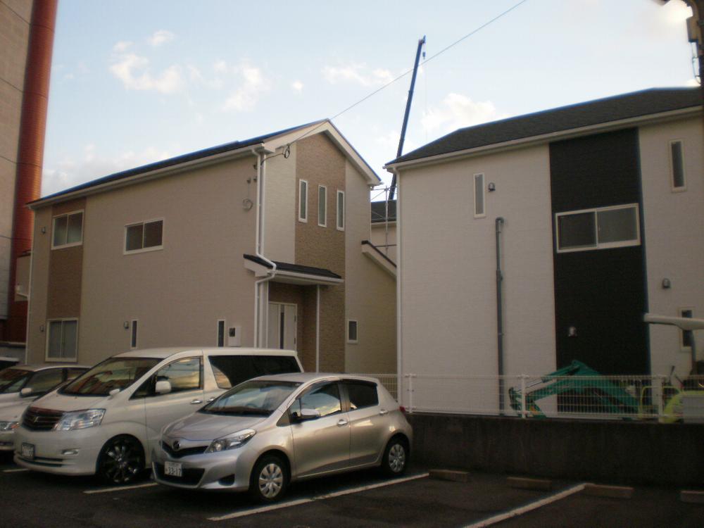 Local appearance photo