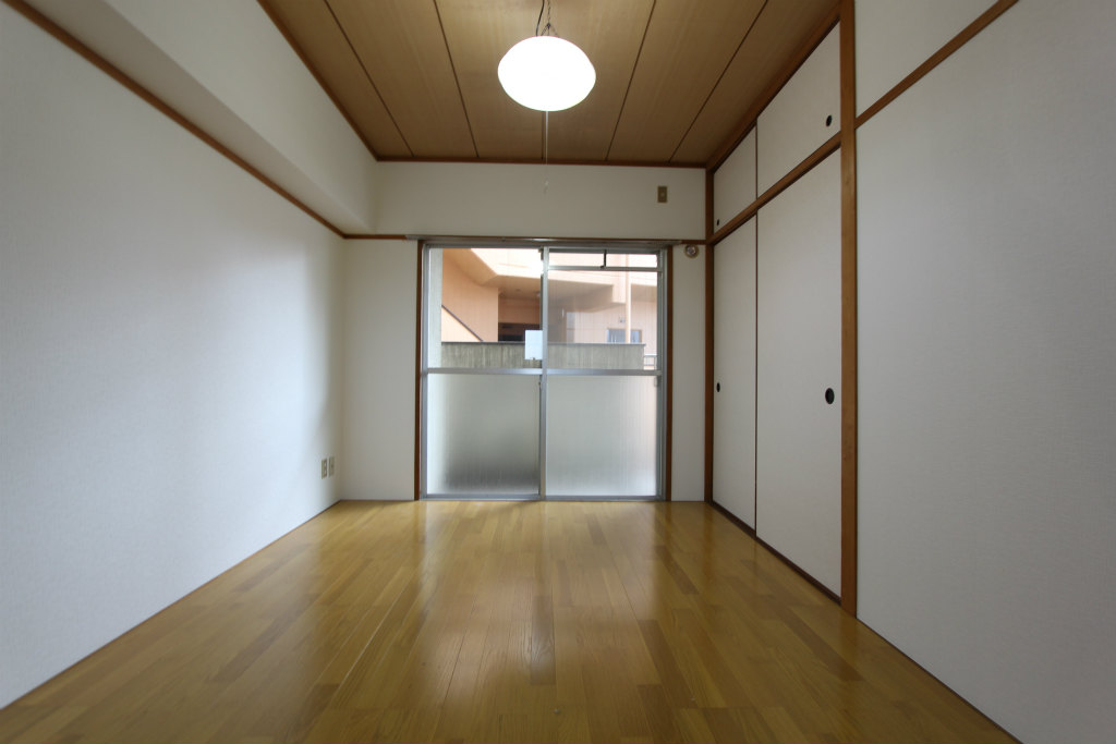 Other room space