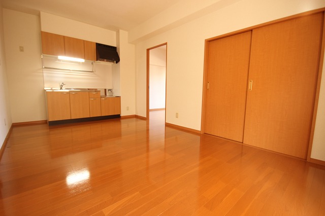 Living and room