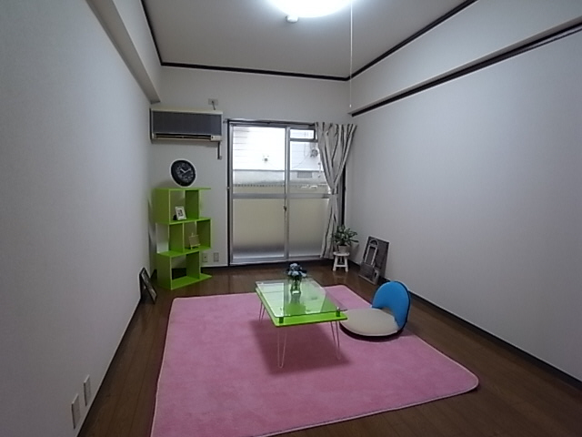 Living and room. model room