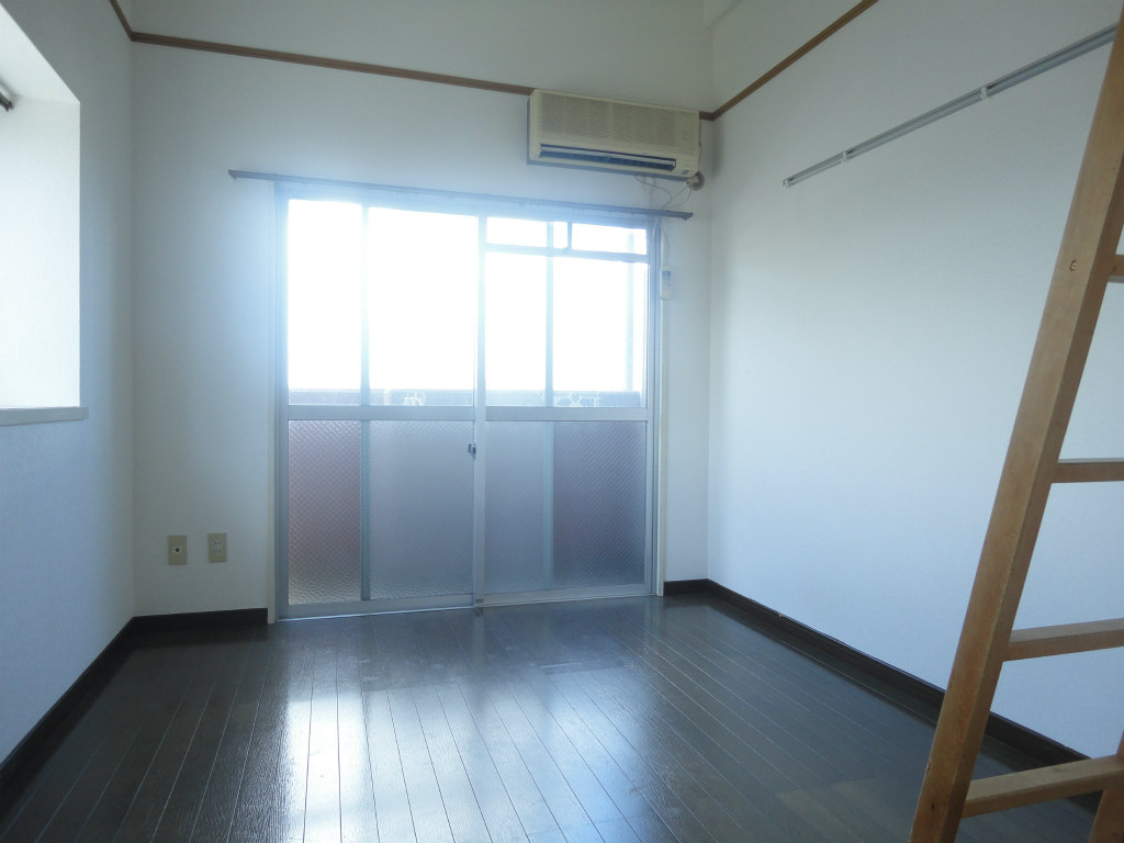 Other room space