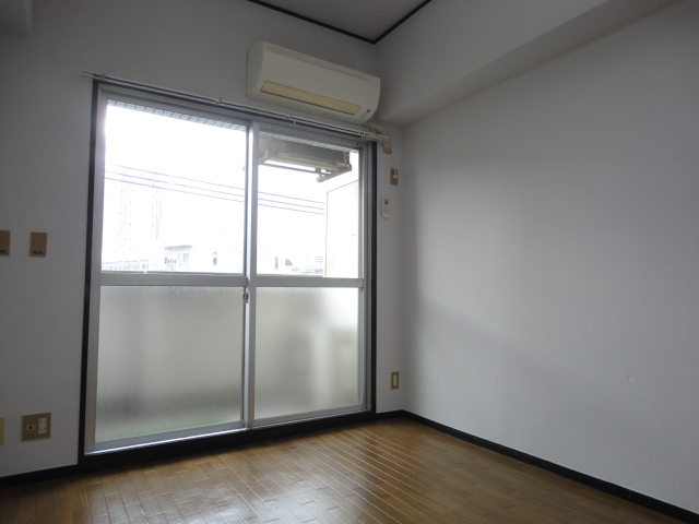 Other room space