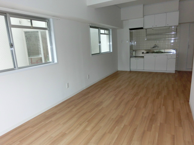 Living and room