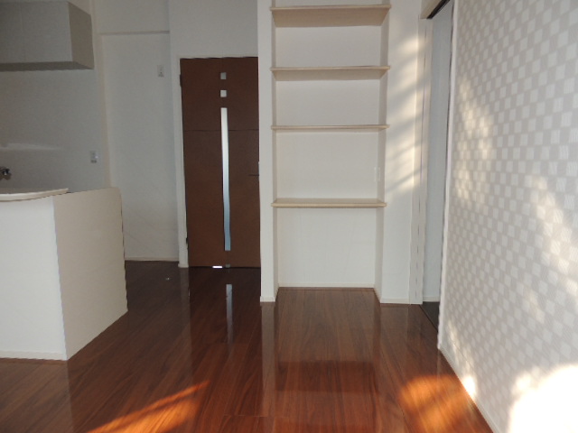 Living and room