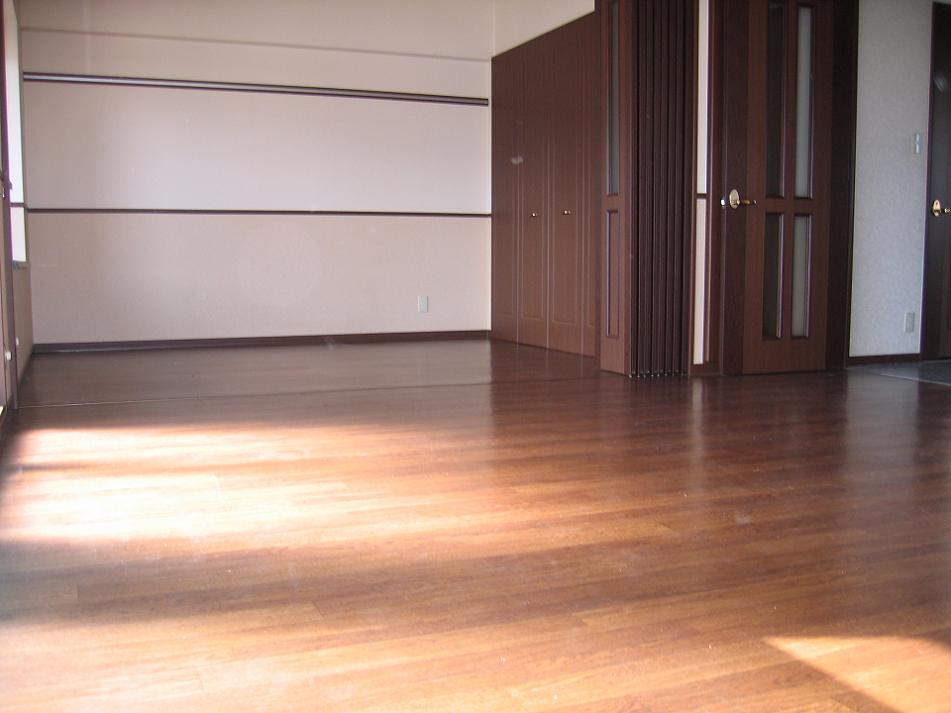 Living and room