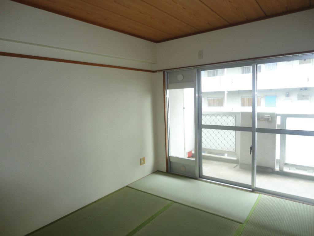Other room space