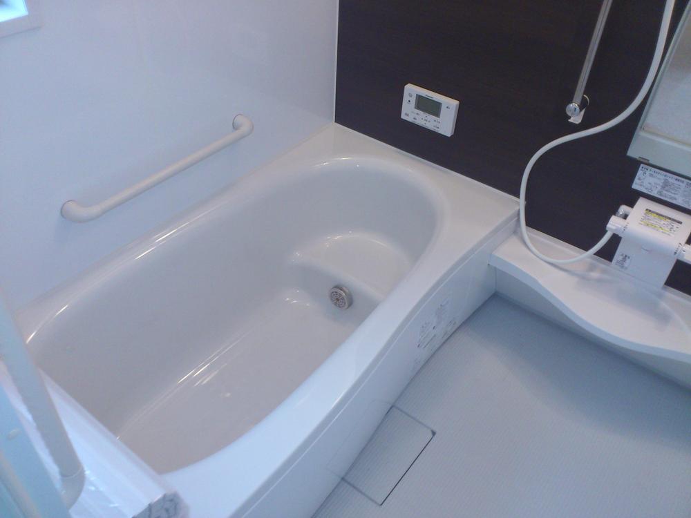 Bathroom. Indoor (January 2013) Shooting