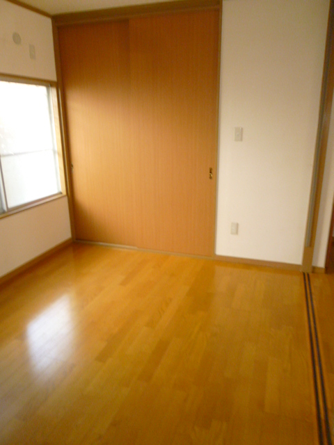 Living and room. Is beautiful