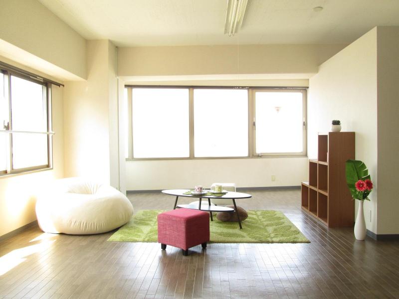 Living and room. 25.5 Pledge! Also in offices in living ◎