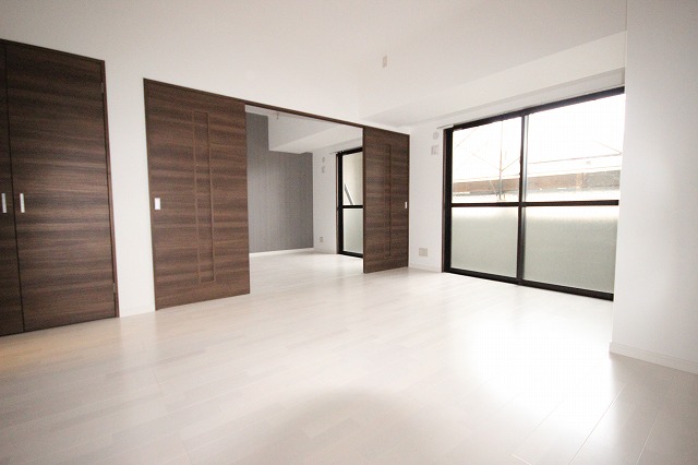 Living and room