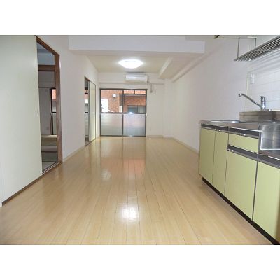Living and room
