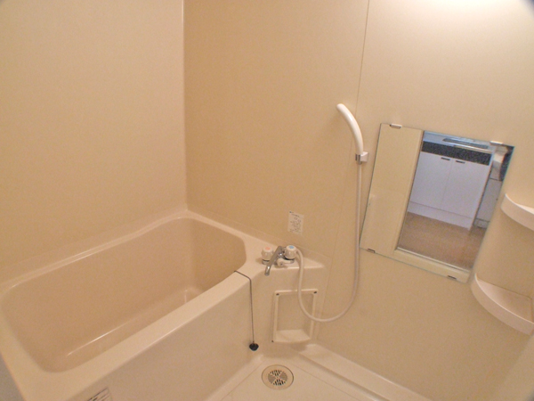 Bath. Bathroom with a clean sense of the white and the keynote is, Set up a mirror and shampoo shelf!