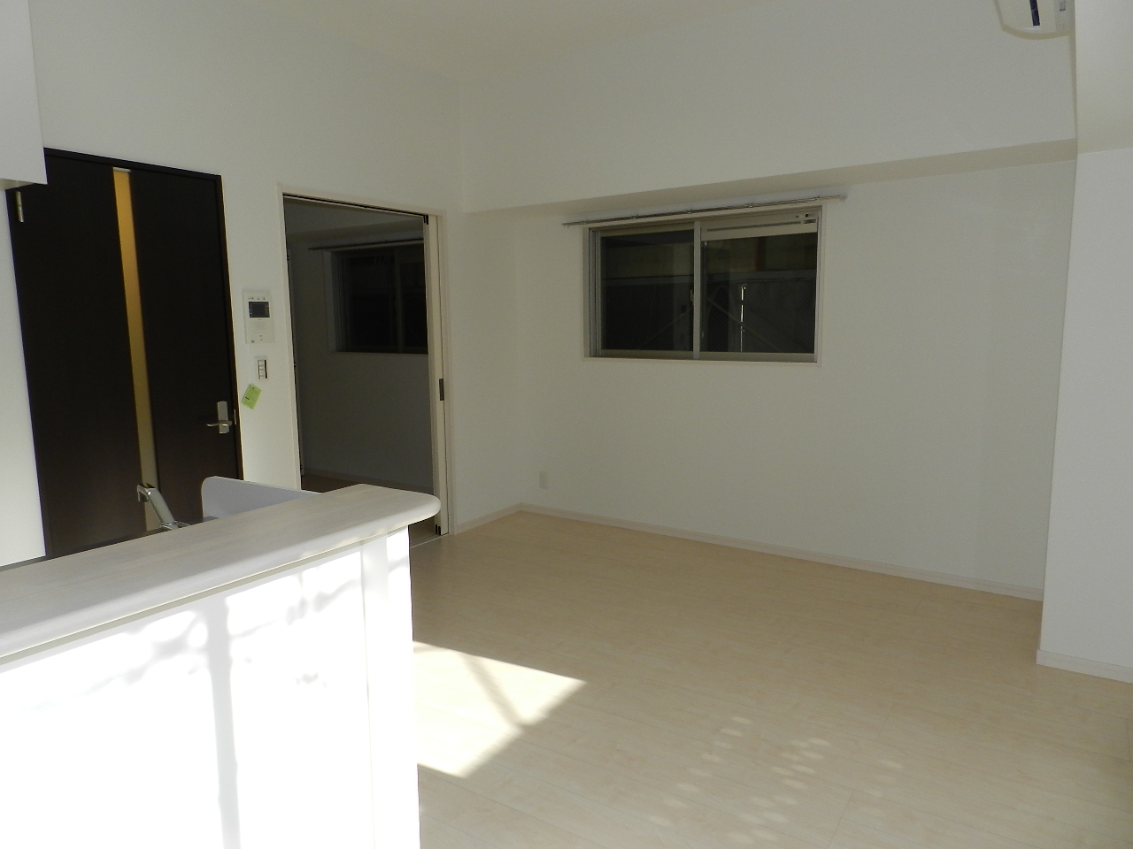 Living and room