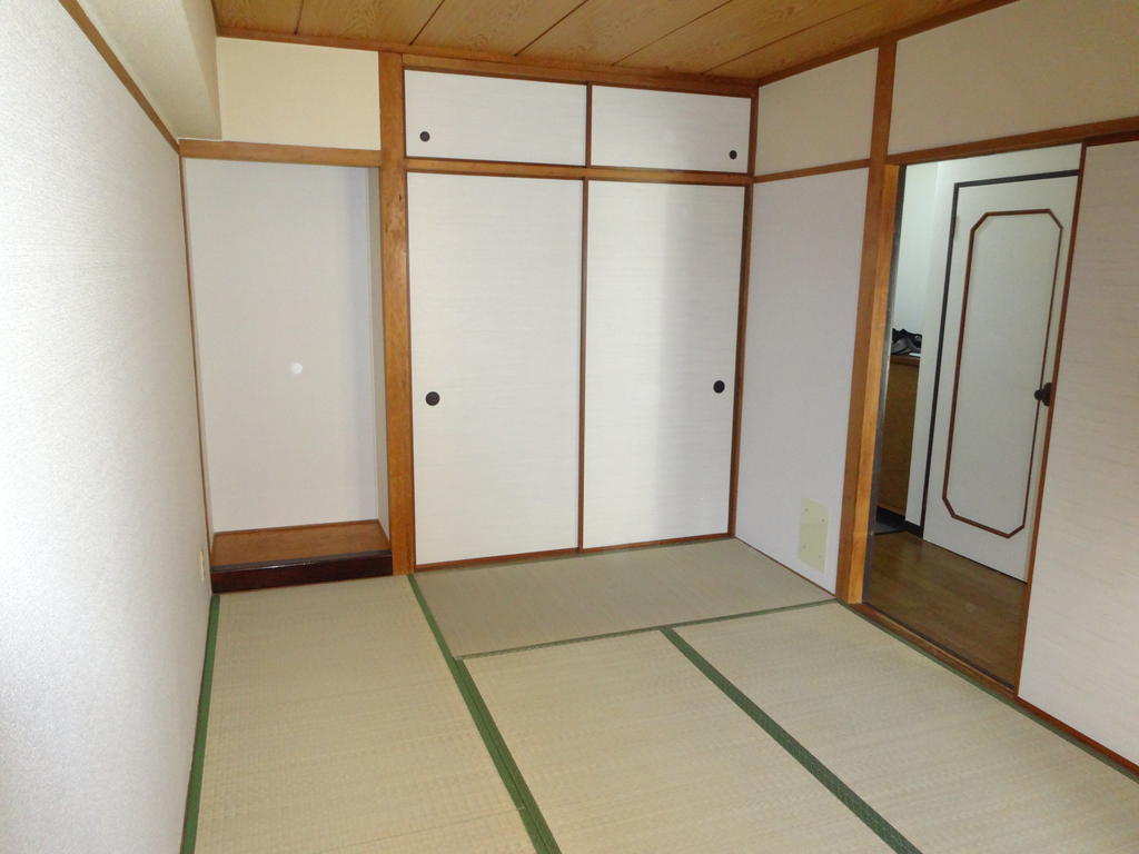 Other room space