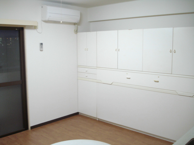 Living and room