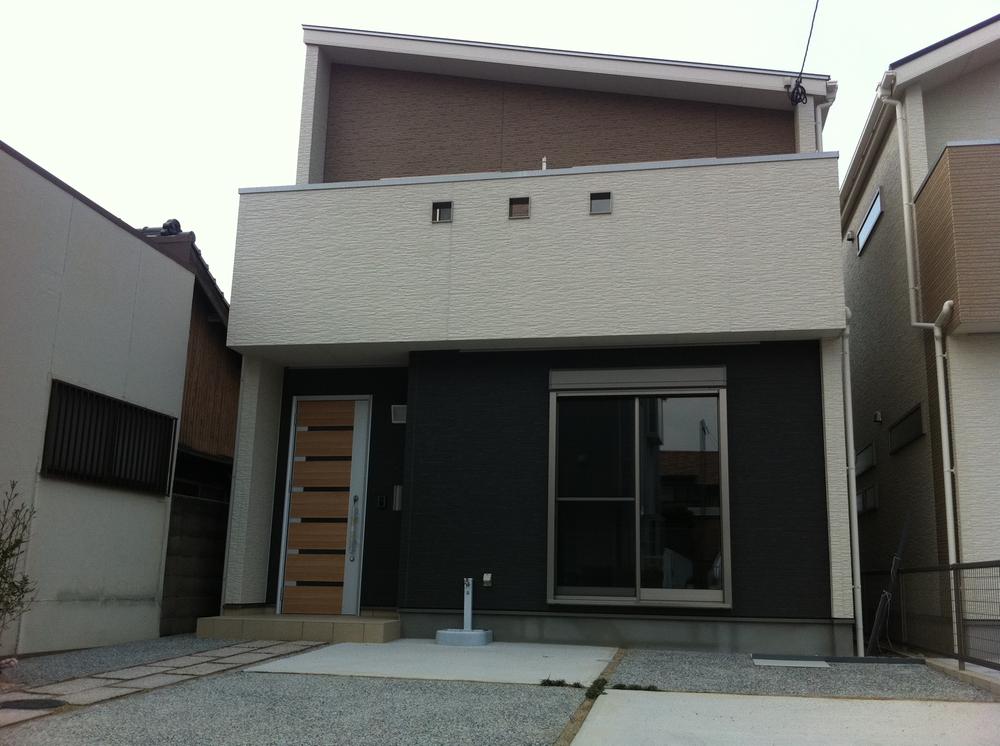 Local appearance photo. No. 1 destination appearance photo. Parking two Allowed! !