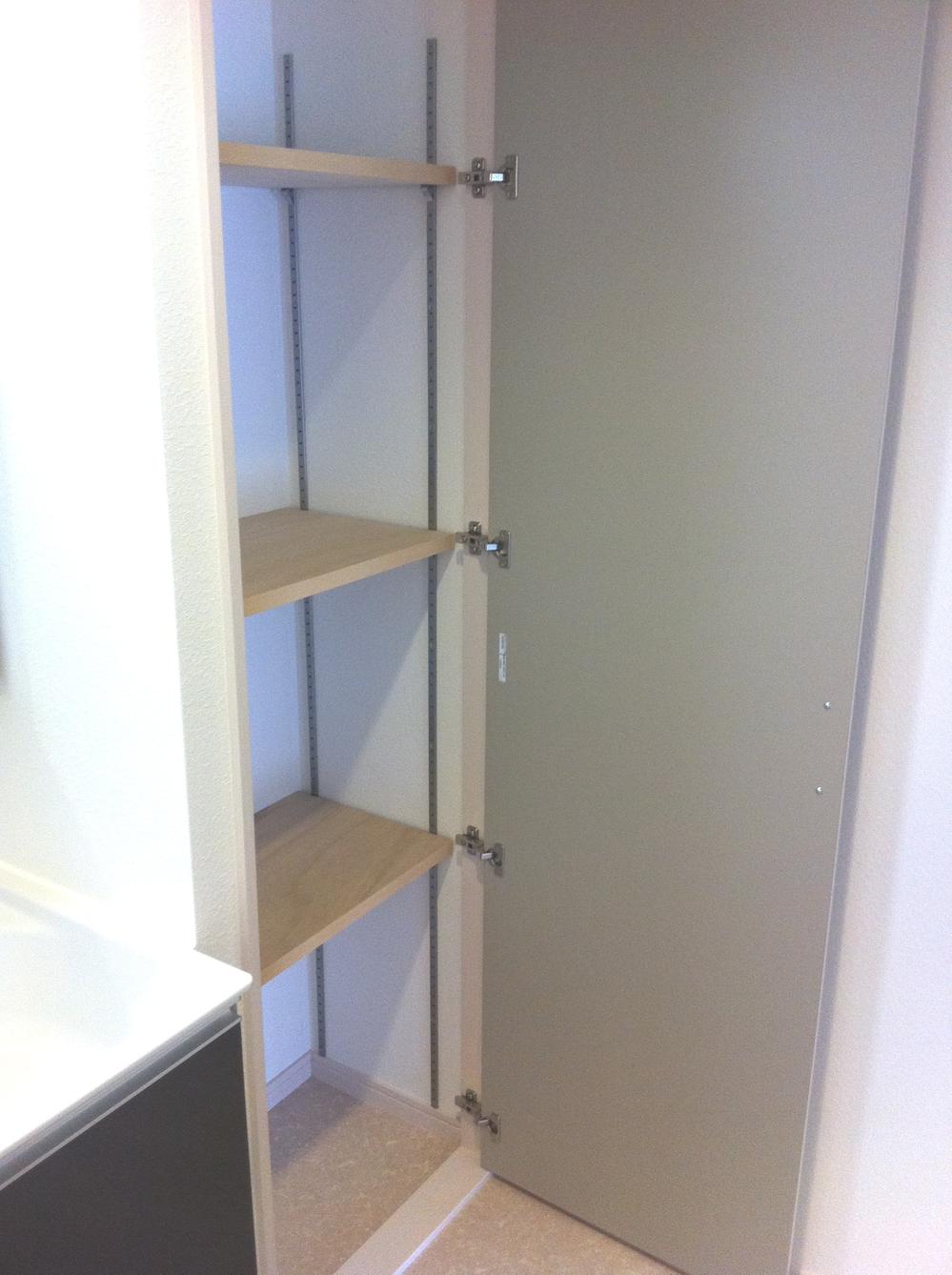 Receipt. Storage of wash room! Support useful life is housed in some places