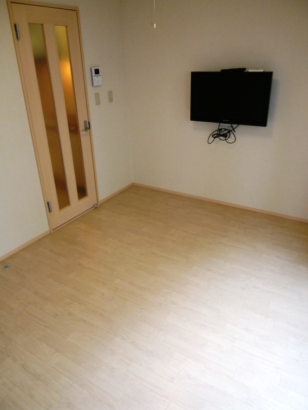 Living and room