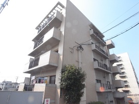 Building appearance. Five-story apartment type