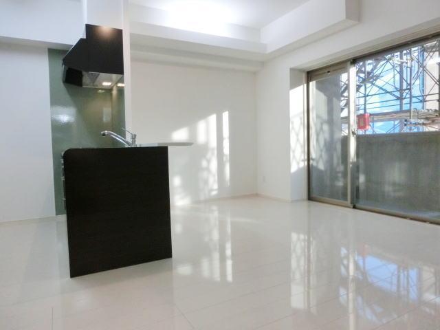 Living and room. Living room ☆
