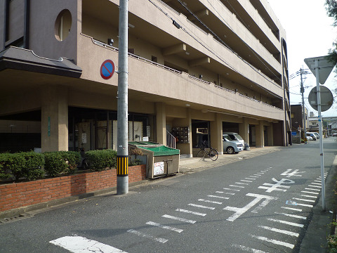 Parking lot