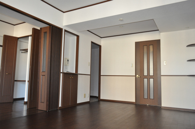 Living and room