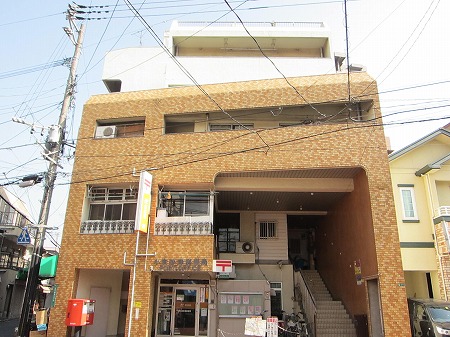 post office. Ogura Sunatsu 328m to the post office (post office)