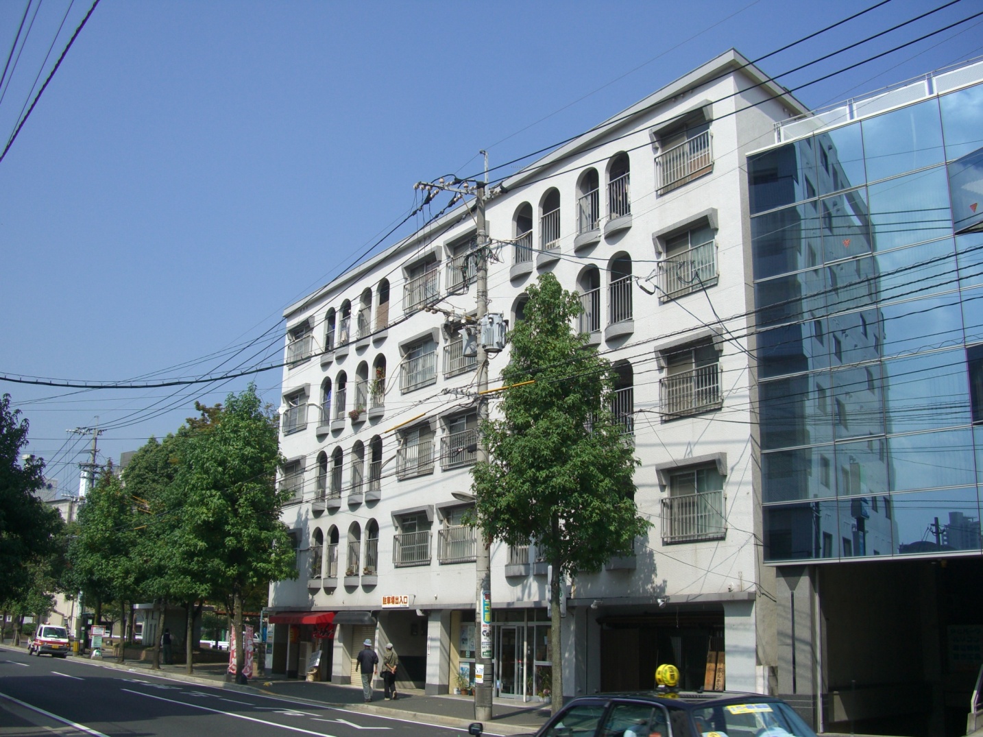 Building appearance. Deposit ・ No key money