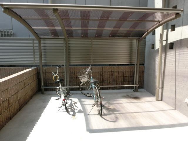 Other common areas. Bicycle-parking space