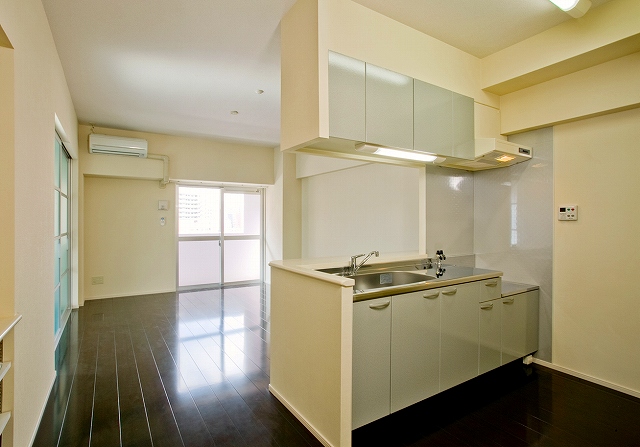 Living and room
