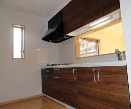 Kitchen. The image is an image. It may be different from the present situation.