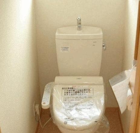 Toilet. The image is an image. It may be different from the present situation.