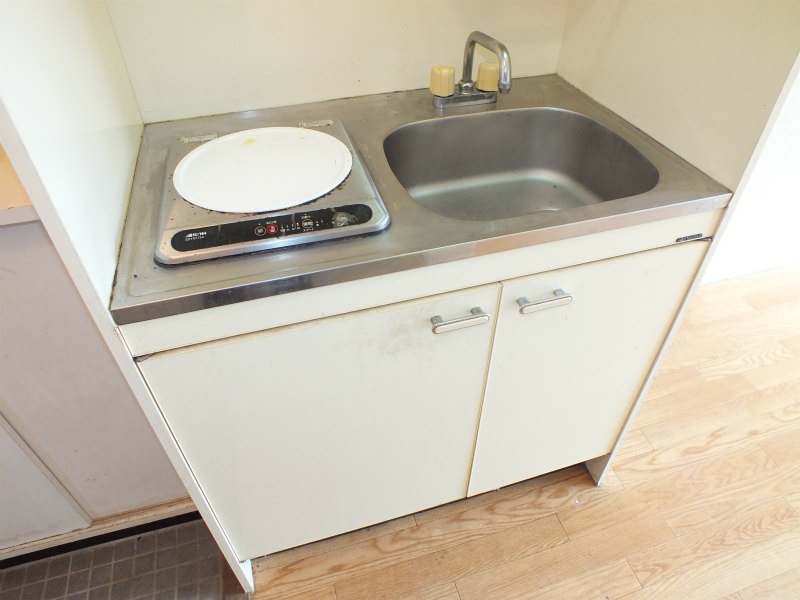 Living and room. Kitchen