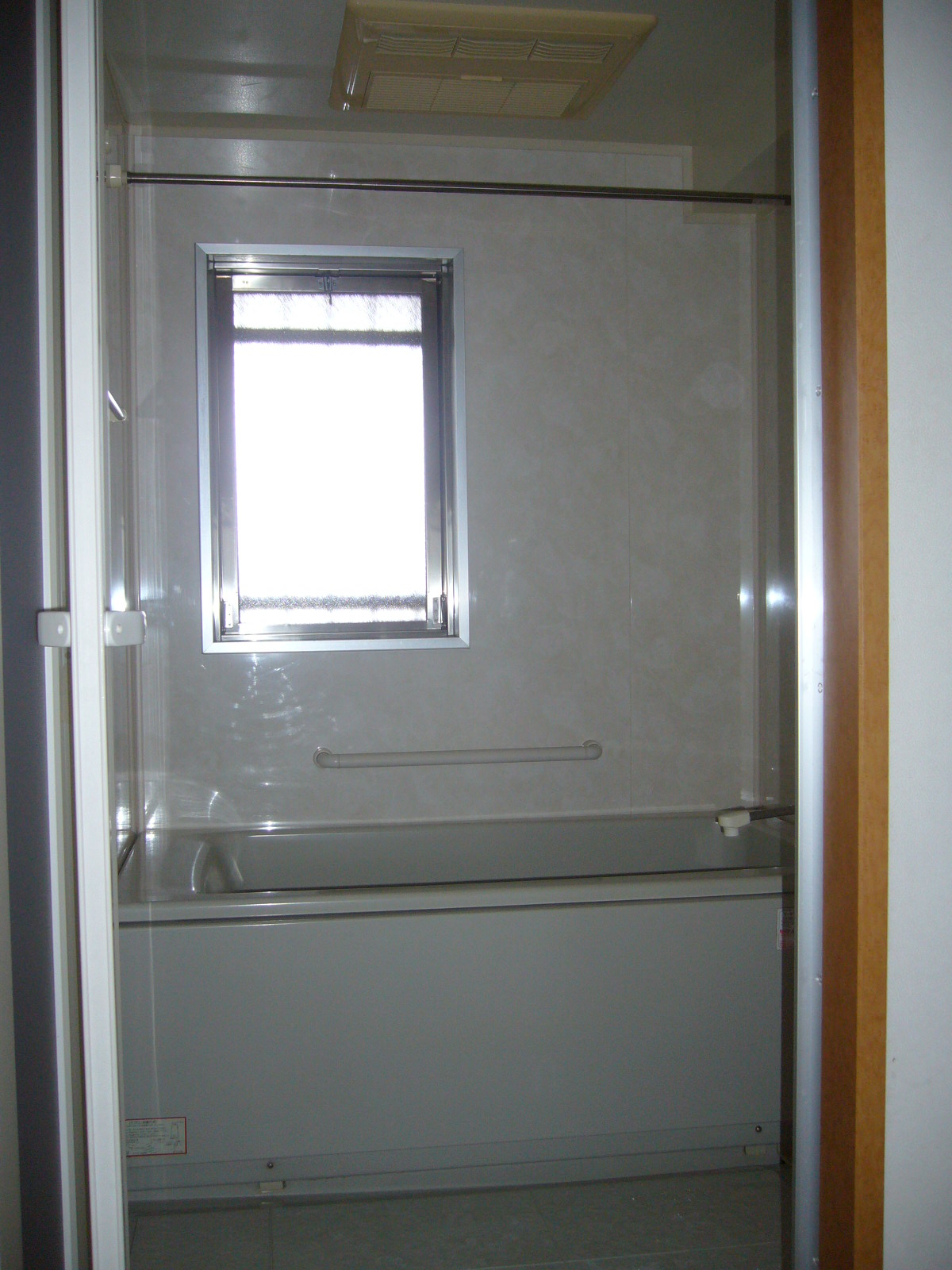 Bath. 1418 spacious size of. Also installed ventilation window.