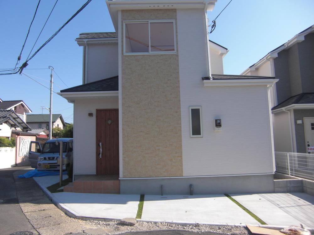 Local appearance photo. Parking spaces with two! Day will be good is the arrival order of acceptance because the inquiry as soon as possible!