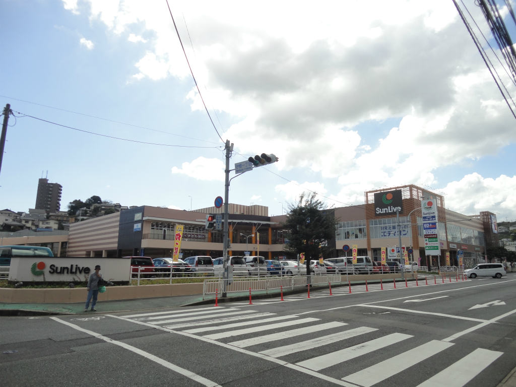 Home center. Sanribu Moritsune up (home improvement) 1100m