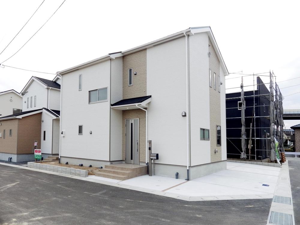 Local appearance photo. It was completed. Please have a look at a time because it is possible preview.