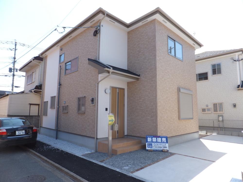 Local photos, including front road