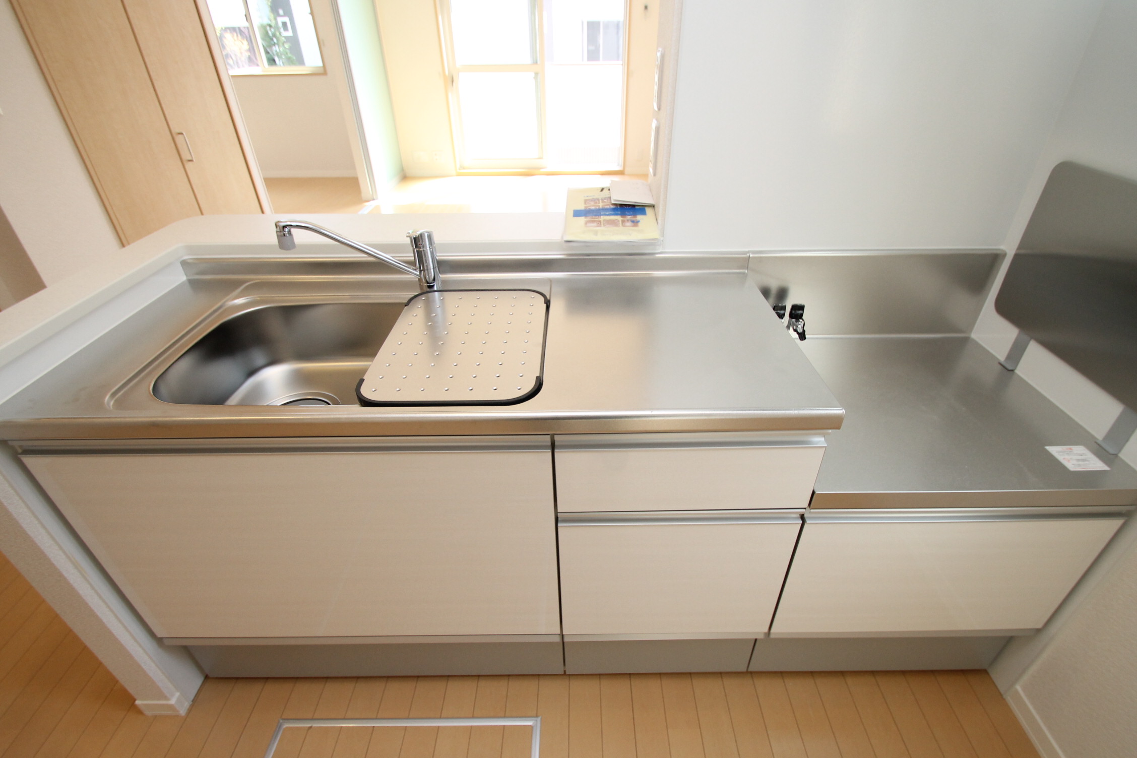 Kitchen. Isomorphic type