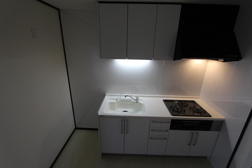 Kitchen. New goods three-necked system Kitchen