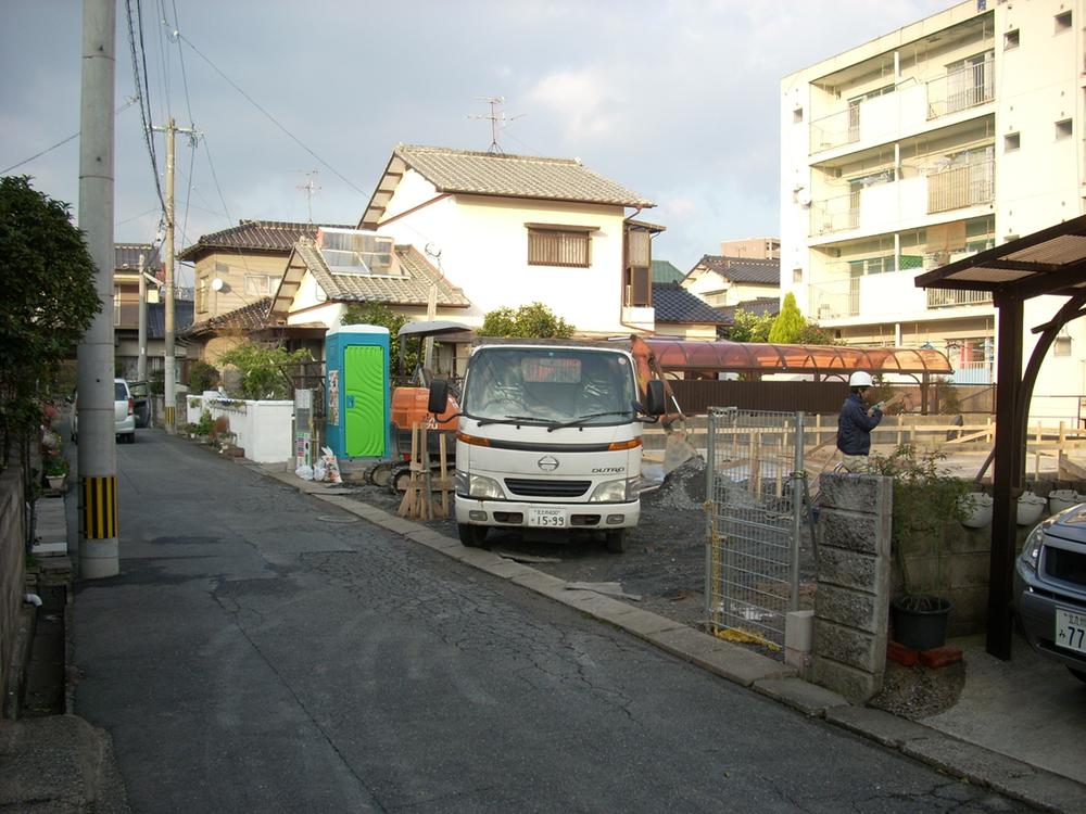 Local appearance photo. Local (12 May 2013) Shooting