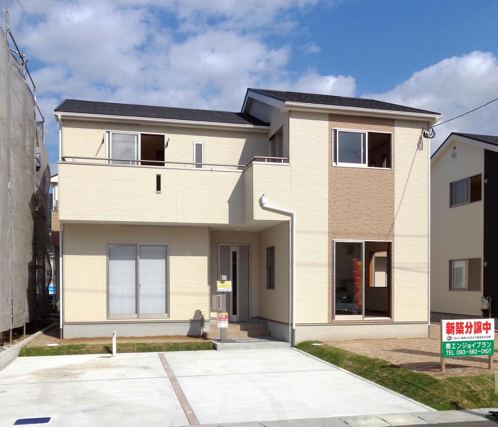 Local appearance photo. We completed.