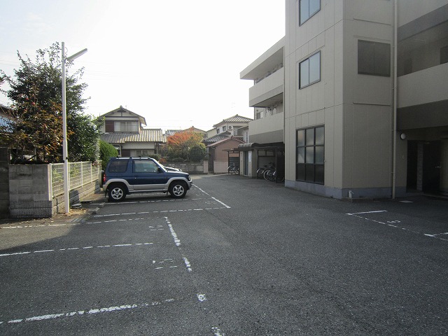 Parking lot