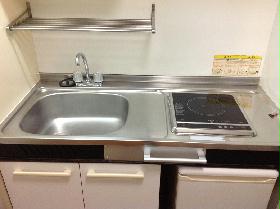 Kitchen. Floor plan is slightly different due to the room.