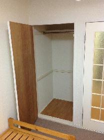 Receipt. Floor plan is slightly different due to the room.