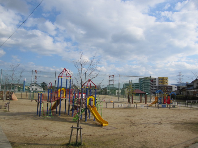 park. 60m to the park (park)