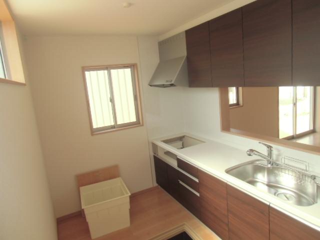 Kitchen. Indoor (September 2013) Shooting